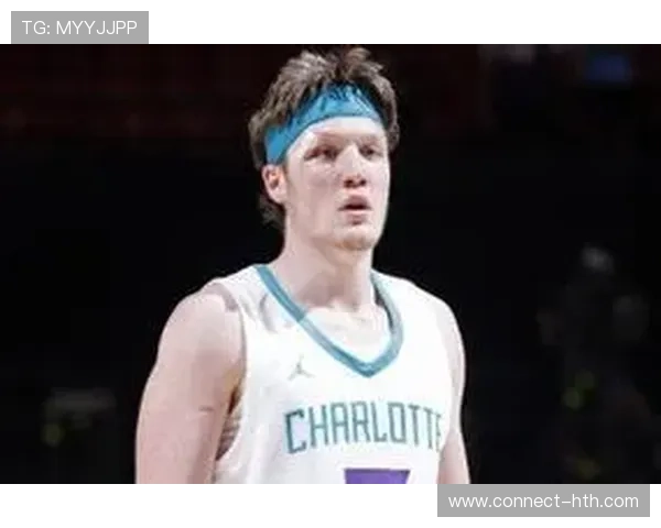 克尼佩尔横撤步三分惊艳，汤普森模板下的新星崛起