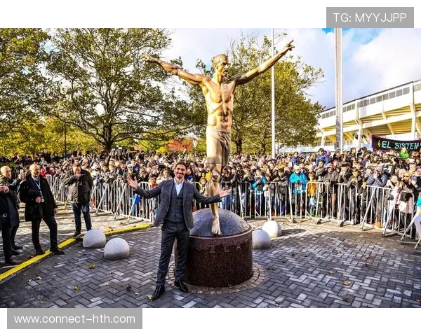 伊布之子马克西米利安租借加盟阿贾克斯，含买断选项